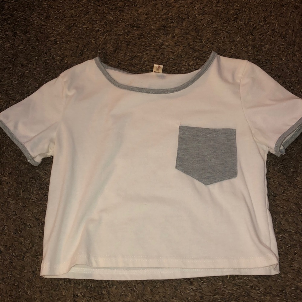 White crop shirt